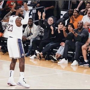 Meet your Posher, Yao